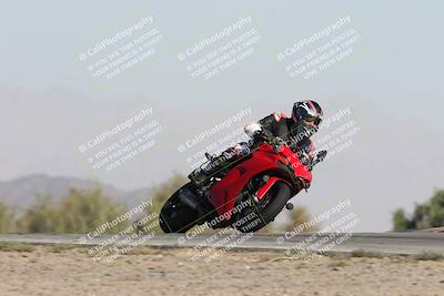 media/Dec-01-2025-Moto Forza (Mon) [[2daa91e15f]]/2-Intermediate Group/Session 2 Turn 9 Entry/